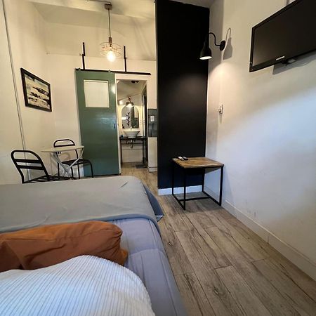 Monoambiente En Zona Residencial Apartment Mendoza Ruang foto